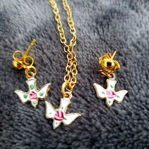 Golden Dove Jewelry Set (2)
